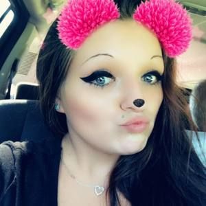 Meet your Posher, Brooke